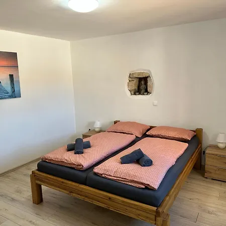 Manuela Vikendica Kras